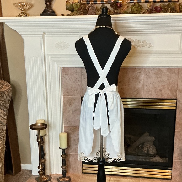 Vintage Boutique Hand Made Full Apron - Picture 10 of 14